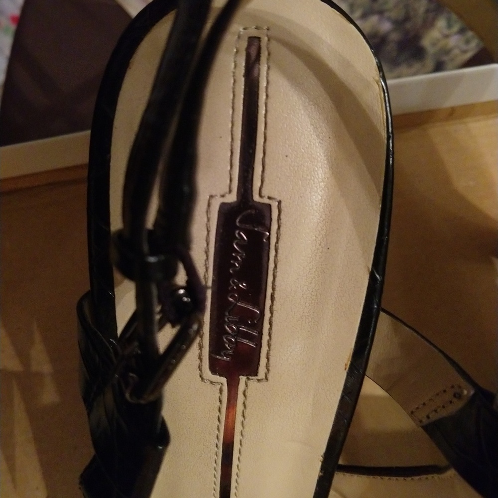 Sam & Libby shoes - Picture 4 of 9